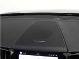 【harman/kardon】世界のオーディオファン垂涎のプレミアムサウンドシステムを搭載。原音に近い音場空間を忠実に再現。乗る人すべてに最良の音響体験を提供します。