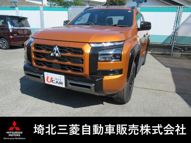 トライトン 2.4 GSR ディーゼル 4WD 