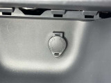 【アクセサリーソケット】車内で様々な電気製品を利用できます。