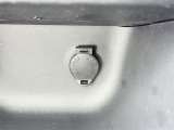 【アクセサリーソケット】車内で様々な電気製品を利用できます。