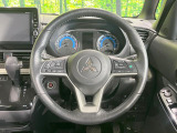 【純正革巻きステアリング】上質な革を使用することで、手にしっかり馴染みとても運転しやすいハンドルです♪