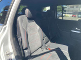 メルセデス・ベンツの定める厳しい基準をクリアしたお車のみをご案内させて頂きます。納車前整備はメーカー規定に基づき当店3Fの指定工場で入念に行なわれます。熟練のメカニックがお客様のお車を整備致します。