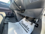 運転席足元の状態もご確認下さい。
