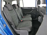 メーカー直営認定中古車 1オーナ 禁煙車 LEDライト 純正ナビ ブルートゥース接続 カープレイアンドロイドオート対応 デジタルコックピット スマートキースペア有 バックカメラ ETC アダプティブクルーズ