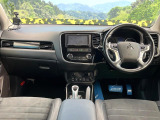 アウトランダーPHEV  Gセーフティパッケージ