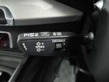 前方車両を感知して一定の車間距離を保ちながら追従走行するアダプティブクルーズCが装備されております。ロングドライブにはぜひ欲しい機能です。