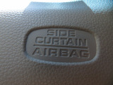 【サイドカーテンエアバック】車両側面からの安全性も高めてくれる、安心装備のサイドカーテンエアバックシステム◎