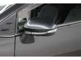 対向車からの視認性も良く安心してお乗りいただけるウィンカー付ドアミラー!
