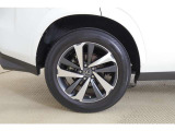 225/60R18