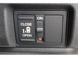 片側電動スライドドアなので乗り降りラクラク♪