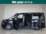 両側パワースライドドア付きだから、狭い駐車スペースなどでの 乗り降りラクラク!小さなお子さまのいるご家庭には嬉しい装備。