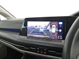 前後パークセンサーとリアビューカメラで車庫入れも安心です。