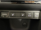 【シートヒーター】シートを温めてくれる暖房機器です!長時間座っていると負担が掛かりやすい背中や腰、または冬場などの寒い日に冷えやすい脚部に快適なぬくもりを伝えます。
