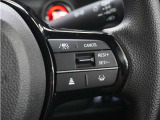アダプティブクルーズコントロールが装備されており、高速道路での疲労軽減と燃費運転に貢献します!