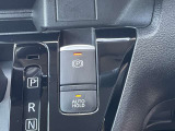 電動パーキングブレーキ 指先で簡単に出来ます  オートブレーキホールド 停車時のブレーキペダルを踏み続ける事を楽に ペダルから足を離せます 坂道発進も楽になります
