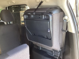 アイデア次第でいろいろな使い方ができる広くて使い勝手のいい荷室。