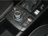電動式パーキングブレーキ(ホールド機能付き)