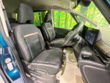 運転席シート廻りは使用感も少なく、良好な状態となっています。丁寧に使われていたことがよくわかりますね。
