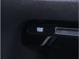 【DVD】DVDをお楽しみいただけます。お好きな映画、ドラマを車内でお楽しみください。お子様が好きなアニメも良いですね。