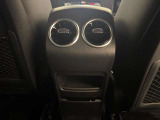 第三者機関による評価点を基準に、4.5点以上の良質車のみを展示しております。お車の品質や状態を特に気にされるお客様は、是非一度当店へお越し下さい。きっとご満足のいくお車が見つかります!