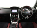 まごころクリーニングを実施済み!展示中は、運転席、ハンドル、シフトノブにビニールカバーを掛けて展示しております!!消臭&抗菌効果のある銀担持酸化チタン光触媒スプレーも施工済み!