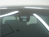 ◆Honda SENSING◆ カメラ等装置で精度の高い検知能力を発揮、安全運転を支援します。ステアリング上のコントローラーに注目!