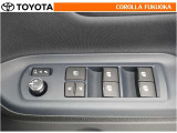 電動格納ミラーは、スイッチで簡単操作!狭いスペースでの取り回しや駐車時に大変重宝します。