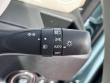 [オートライト]AUTOに合わせておくだけで夜間や、トンネル内で自動でヘッドライトが点灯します!付け忘れ消し忘れがないので楽々☆