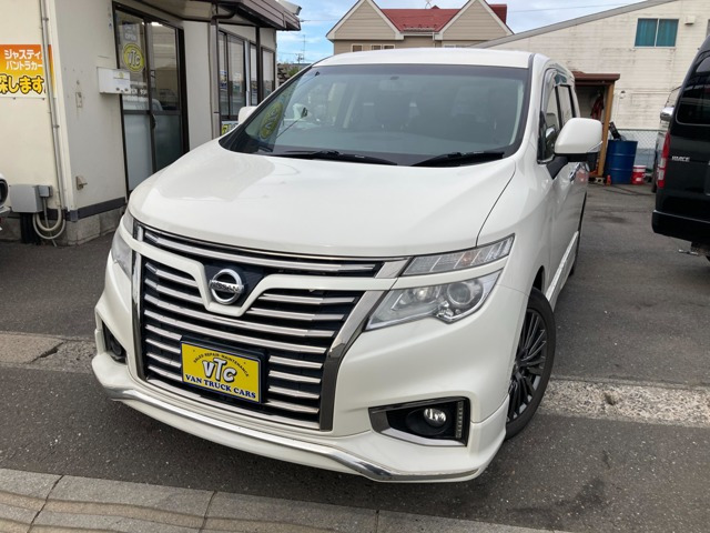 エルグランド 2.5 250ハイウェイスター アーバンクロム 4WD 4WD CVT 両側パワースラ...