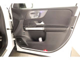 お気軽にお問い合わせください。Tel:075-325-0440 Mobile:070-2313-8676  中古車担当:時女まで