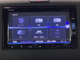 純正メモリーナビとバックカメラ付☆bluetoothオーディオでドライブも好きな音楽を聴いて楽しめます。TV視聴も可能です☆