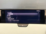 【マツダコネクト】ラジオ・テレビ/Bluetoothオーディオ、その他アプリケーションなどの機能で楽しむことができます。