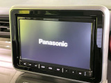 【大画面ナビ】人気の大型8インチナビを装備。存在感のある大画面はインパクト大!ナビ利用時のマップ表示は見やすく、テレビやDVDは臨場感がアップ!いつものドライブがグッと楽しくなります♪