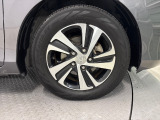 ご納車までの期間ですが、県内のお客様は2週間、県外のお客様は2,3週間ほどでご納車が可能となります。但し、お支払いや書類の状況によっては多少の前後もありますので、その際には何卒ご了承下さい。