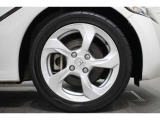 純正のアルミホイールが足元を飾ります!タイヤサイズはF165/55R15  R195/45R16になります。