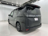 低燃費で環境にもやさしいハイブリッド車です。トヨタ専用診断機器でハイブリッドシステムを綿密に点検してあります!