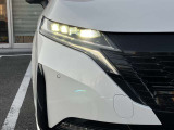 LEDヘッドライトです。シャープな白光色のLEDランプを採用しました。人気の車ですので、お問い合わせはお早めに!