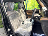 運転席シート廻りは使用感も少なく、良好な状態となっています。丁寧に使われていたことがよくわかりますね。