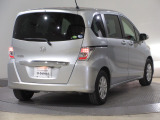 ボディクリーニング後、愛車をピカピカの状態へ保護するコーティング「ブライトパック」がおススメです!水垢がつきにくく、手入れがしやすくなりますよ!いつも愛車をきれいにしておきたい方におススメです。