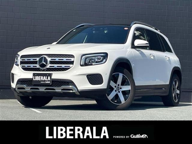 GLB GLB200d 4マチック 4WD 本革シート