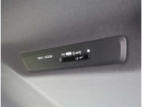 後席用にもエアコンの吹き出し口があり快適です。どの席に座っても快適なドライブが楽しめます♪