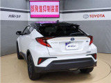 LEDテールライトです。省電力、高輝度のLEDは明るく照らすので夜間運転時の視認性を高めます。スタイリッシュな見た目で細かいところもこだわりたいあなたに!