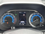 運転支援システムや、安全装置の設定を行うことができます。