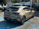 斜め45度がマツダ車の魅力を引き出してくれる角度です。映え角度です。
