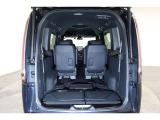 乗車人数や積み荷に合わせて空間を使いわけが可能です