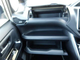 トヨタ認定中古車保証付!(1年間、距離無制限 HV車はHV保証付) 別途延長保証もご用意しております♪ ぜひ現車を確認にご来店ください