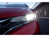 LEDヘッドライト搭載でしっかり明るく照らしてくれるので夜間走行も安心です。