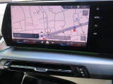 ◆iDriveを装備。操作系統をディスプレイから独立させることで、人間工学に基づいた最適な運転環境を実現しております。◆