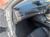 納車時には保証書を発行!2ヶ月or2000キロのどちらか早い方までですが、その間は自損等以外は無償で修理が行えます!自信があるからこそできることなのです!