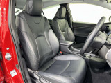 高いホールド性で運転姿勢が安定します。長距離ドライブでも疲れにくいのが魅力です。快適なドライビングライフをお送りください♪